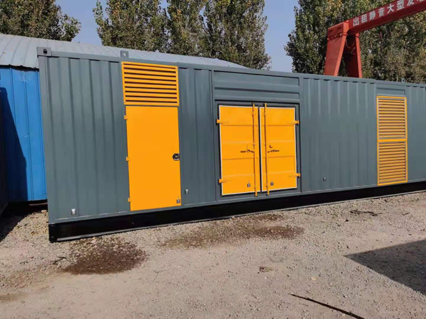 萨迦300kw 柴油发电机组用多大的空气开关？
