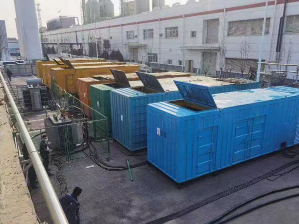 萨迦380V和690V电压的电缆线相同吗？