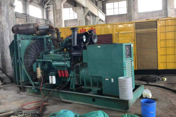 萨迦发电机组的空气滤清器应该如何保养？