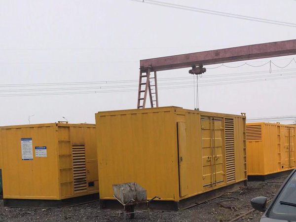 萨迦100kw柴油发电机组每小时油耗？