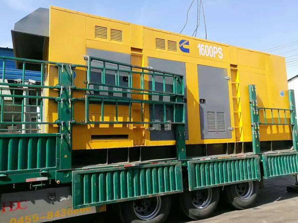 萨迦测量水冷式机油散热器密封件尺寸时的注意事项有哪些？